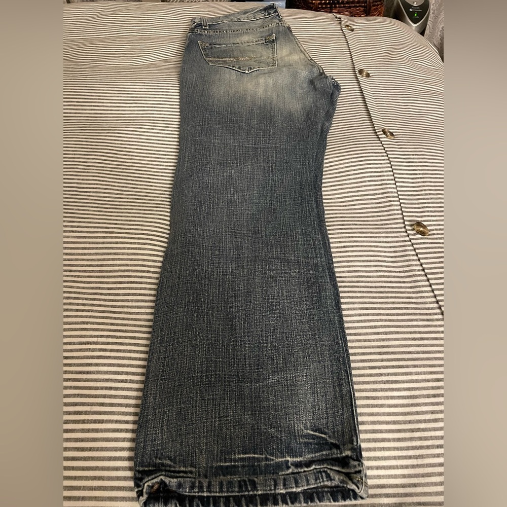X2 distressed jeans - Picture 7 of 8